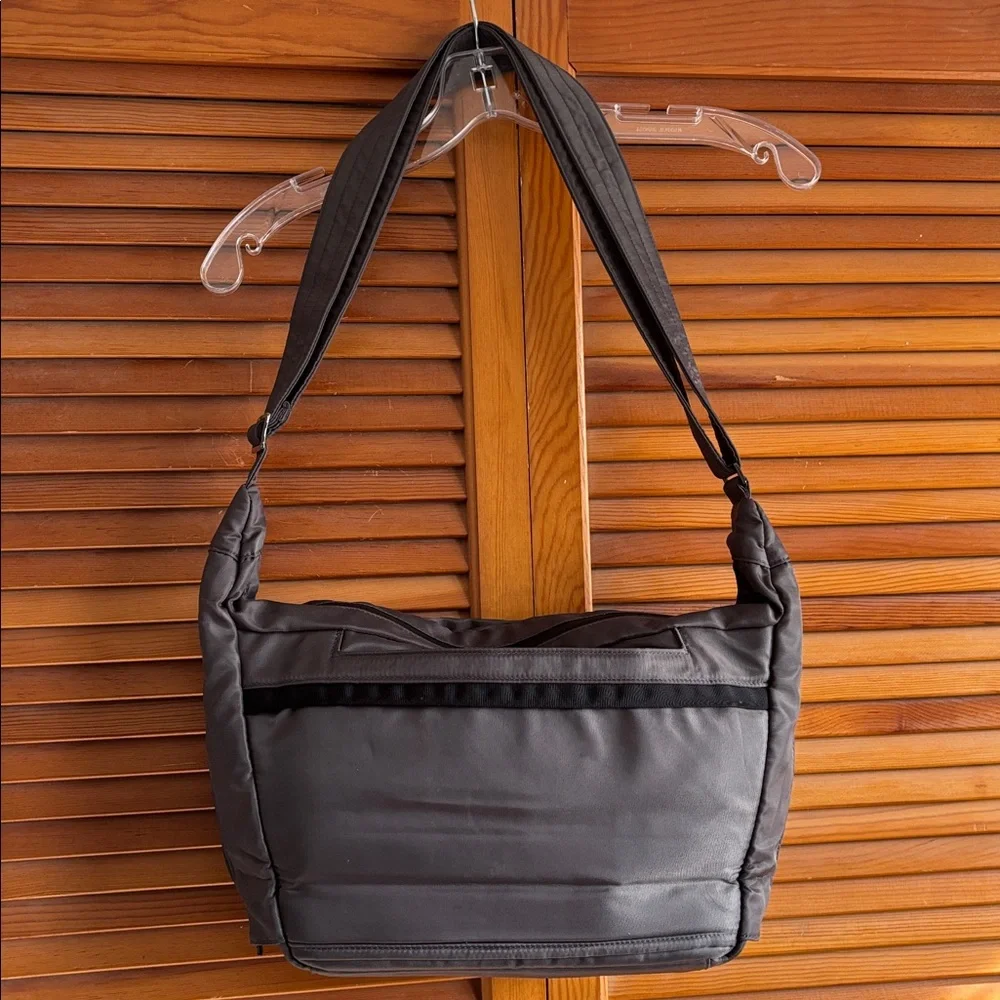 LUG TROOPER SLING BAG Purse‎ Gray Hidden Cargo Multi Pockets RFID Tote